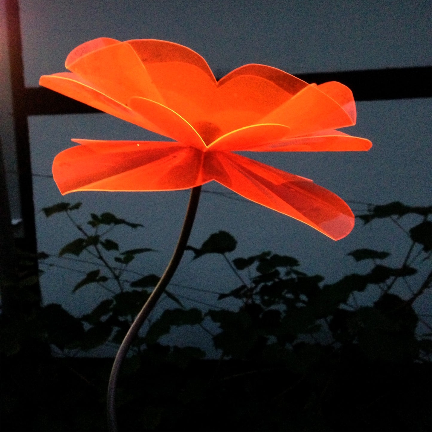 Poppy Flower Skev 1,8m, blomma ca 25 cm diam